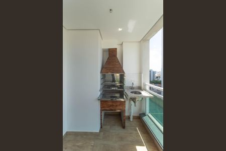 Apartamento à venda com 63m², 2 quartos e 1 vaga Apartamento à venda com 63m², 2 quartos e 1 vagaVaranda