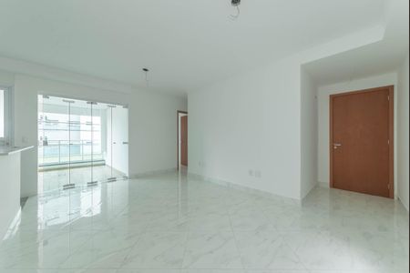 Apartamento à venda com 75m², 2 quartos e 1 vaga Apartamento à venda com 75m², 2 quartos e 1 vagaSala