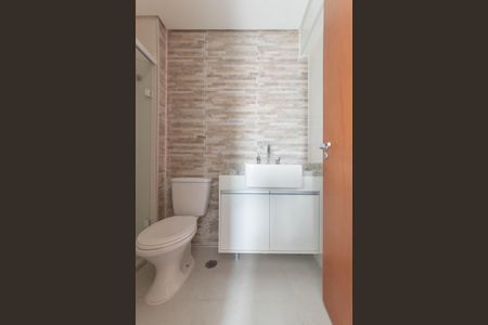 Apartamento à venda com 95m², 3 quartos e 2 vagas Apartamento à venda com 95m², 3 quartos e 2 vagasBanheiro da Suíte