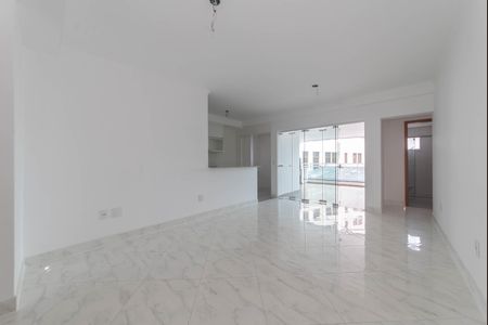 Apartamento à venda com 95m², 3 quartos e 2 vagas Apartamento à venda com 95m², 3 quartos e 2 vagasSala