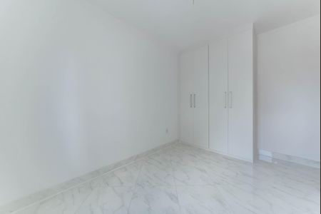 Apartamento à venda com 95m², 3 quartos e 2 vagas Apartamento à venda com 95m², 3 quartos e 2 vagasQuarto 2
