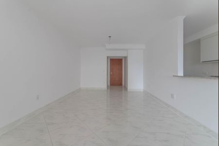 Apartamento à venda com 95m², 3 quartos e 2 vagas Apartamento à venda com 95m², 3 quartos e 2 vagasSala