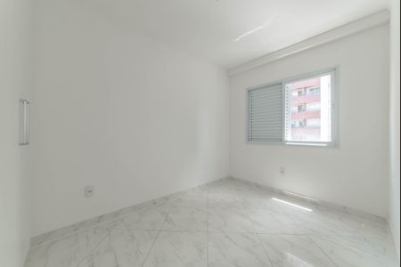 Apartamento à venda com 95m², 3 quartos e 2 vagas Apartamento à venda com 95m², 3 quartos e 2 vagasQuarto 2