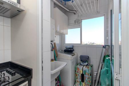 Apartamento à venda com 63m², 2 quartos e 2 vagasCozinha e Área de Serviço