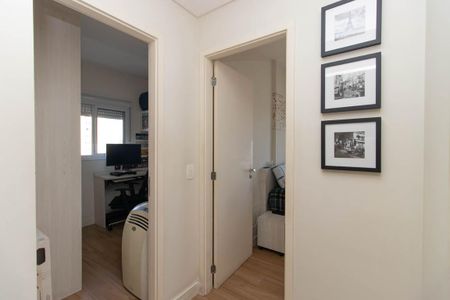 Apartamento à venda com 63m², 2 quartos e 2 vagasCorredor