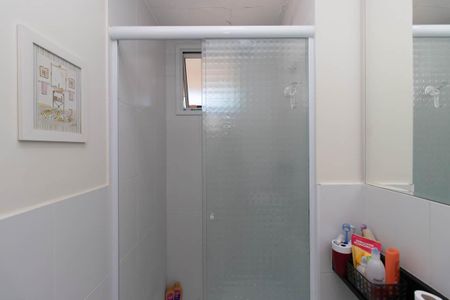 Apartamento à venda com 63m², 2 quartos e 2 vagasBanheiro da Suíte