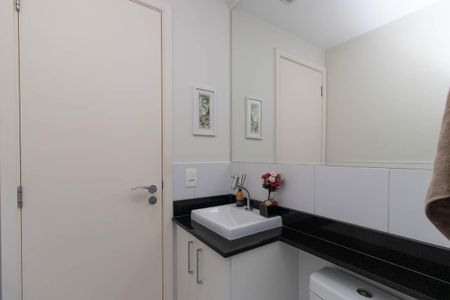 Apartamento à venda com 63m², 2 quartos e 2 vagasBanheiro Social
