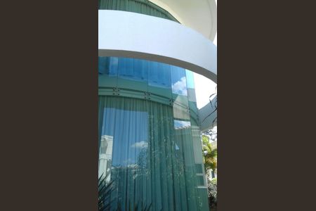 Casa de condomínio à venda com 560m², 4 quartos e 4 vagas