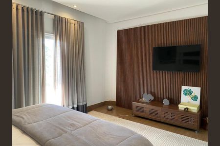 Casa de condomínio à venda com 560m², 4 quartos e 4 vagas