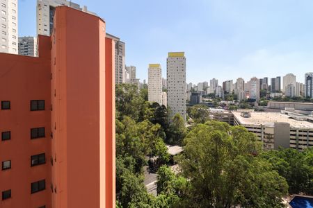 Apartamento à venda com 49m², 2 quartos e 1 vagaVista da Varanda da Sala