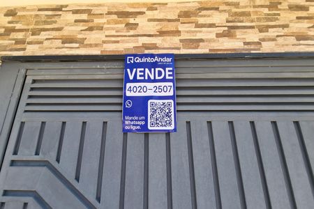 Casa à venda com 185m², 3 quartos e 3 vagasplaquinha