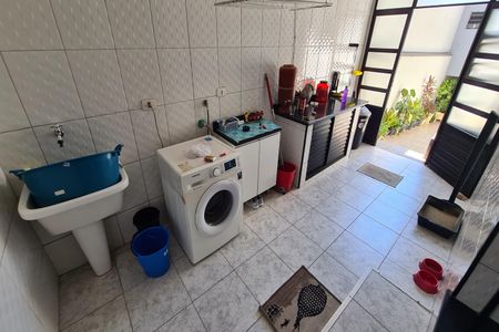 Casa à venda com 185m², 3 quartos e 3 vagasÁrea de Serviço