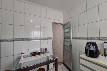 Casa à venda com 185m², 3 quartos e 3 vagasCozinha - Edicula
