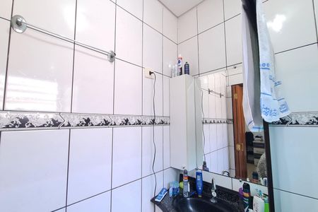 Casa à venda com 185m², 3 quartos e 3 vagasBanheiro da Suíte 3