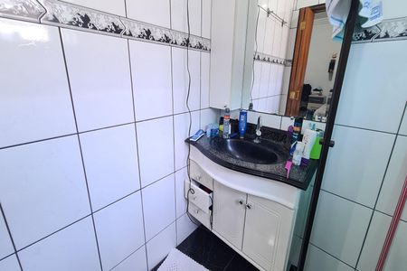 Casa à venda com 185m², 3 quartos e 3 vagasBanheiro da Suíte 3