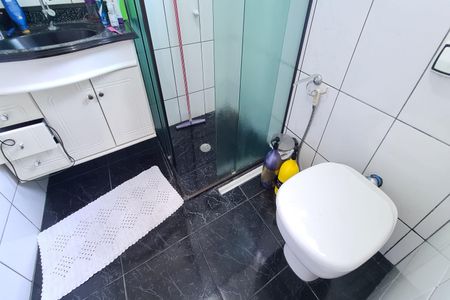 Casa à venda com 185m², 3 quartos e 3 vagasBanheiro da Suíte 3