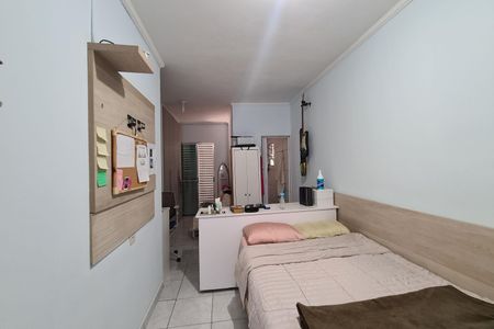 Casa à venda com 185m², 3 quartos e 3 vagasQuarto - Edicula