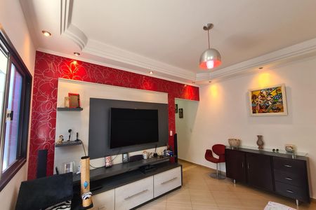 Casa à venda com 185m², 3 quartos e 3 vagasSala