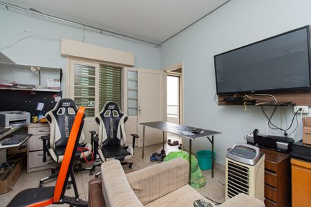 Casa à venda com 275m², 3 quartos e 3 vagas Casa à venda com 275m², 3 quartos e 3 vagasQuarto 1