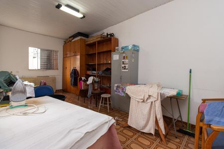 Casa à venda com 275m², 3 quartos e 3 vagas Casa à venda com 275m², 3 quartos e 3 vagasEdícula - Quarto