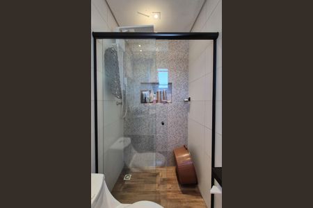 Apartamento à venda com 100m², 2 quartos e 1 vagaBanheiro da suíte