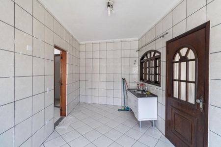 Casa à venda com 80m², 2 quartos e 2 vagas Casa à venda com 80m², 2 quartos e 2 vagasCozinha
