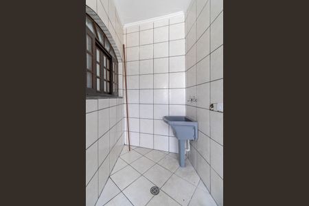 Casa à venda com 80m², 2 quartos e 2 vagas Casa à venda com 80m², 2 quartos e 2 vagasÁrea de Serviço