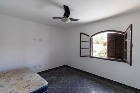Casa à venda com 80m², 2 quartos e 2 vagas Casa à venda com 80m², 2 quartos e 2 vagasQuarto 1