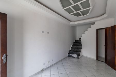 Casa à venda com 80m², 2 quartos e 2 vagas Casa à venda com 80m², 2 quartos e 2 vagasSala