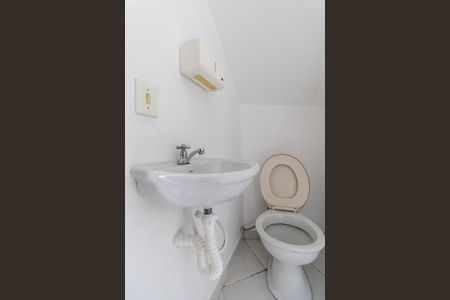 Casa à venda com 80m², 2 quartos e 2 vagas Casa à venda com 80m², 2 quartos e 2 vagasLavabo