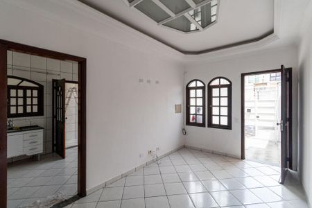 Casa à venda com 80m², 2 quartos e 2 vagas Casa à venda com 80m², 2 quartos e 2 vagasSala