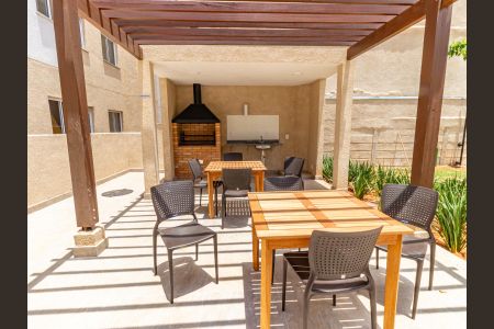 Apartamento para alugar com 42m², 2 quartos e 1 vaga Apartamento para alugar com 42m², 2 quartos e 1 vagaÁrea comum - Churrasqueira