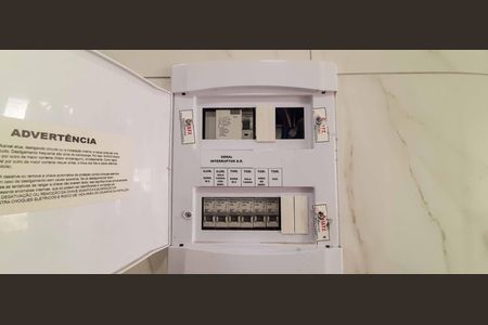 Apartamento à venda com 50m², 2 quartos e 1 vaga Apartamento à venda com 50m², 2 quartos e 1 vagaQuadro de Luz