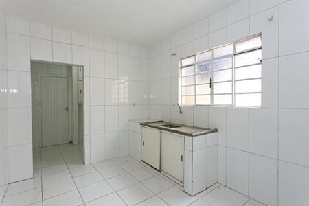 Casa para alugar com 100m², 2 quartos e 1 vaga Casa para alugar com 100m², 2 quartos e 1 vagaCozinha