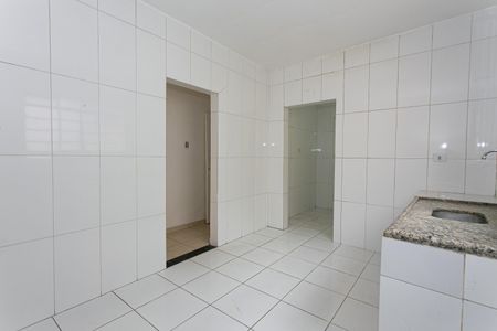 Casa para alugar com 100m², 2 quartos e 1 vaga Casa para alugar com 100m², 2 quartos e 1 vagaCozinha