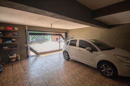 Casa para alugar com 156m², 4 quartos e 3 vagas Casa para alugar com 156m², 4 quartos e 3 vagasGaragem