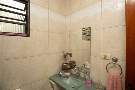 Casa para alugar com 156m², 4 quartos e 3 vagas Casa para alugar com 156m², 4 quartos e 3 vagasBanheiro 1