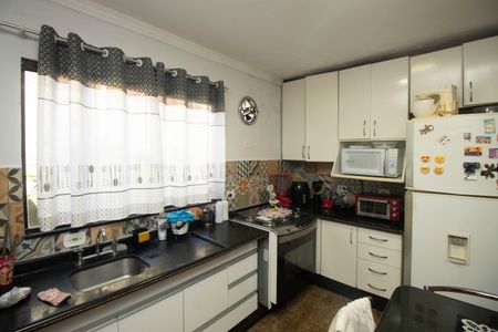 Casa para alugar com 156m², 4 quartos e 3 vagas Casa para alugar com 156m², 4 quartos e 3 vagasCozinha