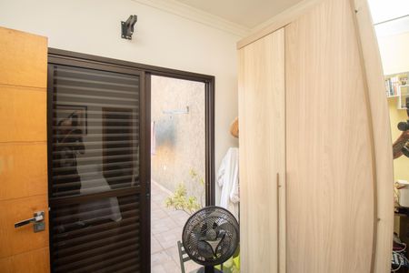 Casa para alugar com 156m², 4 quartos e 3 vagas Casa para alugar com 156m², 4 quartos e 3 vagasSuíte 1