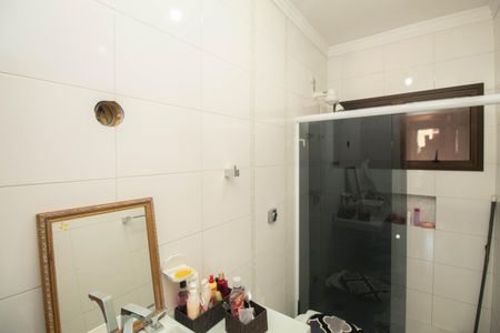 Casa para alugar com 156m², 4 quartos e 3 vagas Casa para alugar com 156m², 4 quartos e 3 vagasBanheiro da Suíte 1