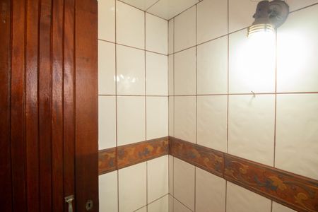 Casa para alugar com 156m², 4 quartos e 3 vagas Casa para alugar com 156m², 4 quartos e 3 vagasBanheiro 2