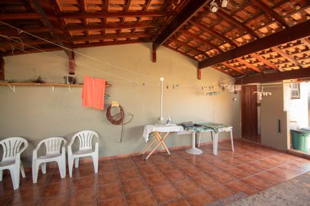 Casa para alugar com 156m², 4 quartos e 3 vagas Casa para alugar com 156m², 4 quartos e 3 vagasChurrasqueira