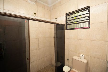 Casa para alugar com 156m², 4 quartos e 3 vagas Casa para alugar com 156m², 4 quartos e 3 vagasBanheiro 1