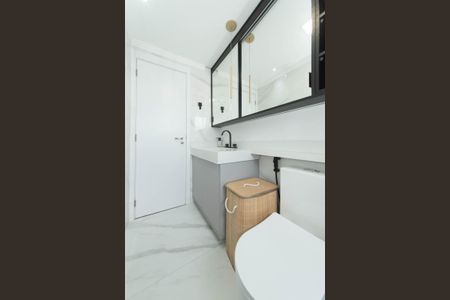 Apartamento à venda com 64m², 2 quartos e 1 vagaBanheiro da Suíte