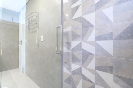 Apartamento para alugar com 42m², 1 quarto e 1 vagaDetalhe do banheiro