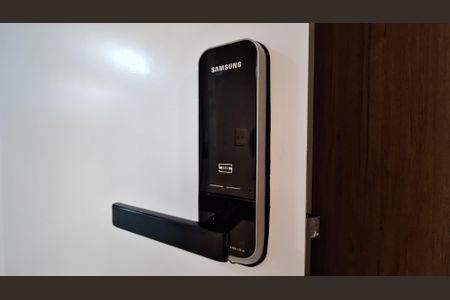 Apartamento para alugar com 42m², 1 quarto e 1 vagaFechadura eletrônica