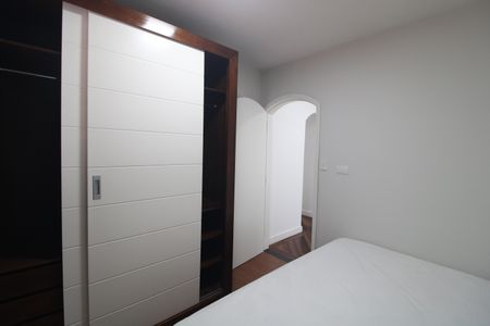 Casa à venda com 480m², 3 quartos e 2 vagasQuarto 2