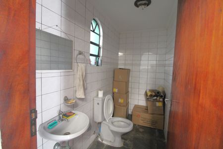 Casa à venda com 480m², 3 quartos e 2 vagasEdícula