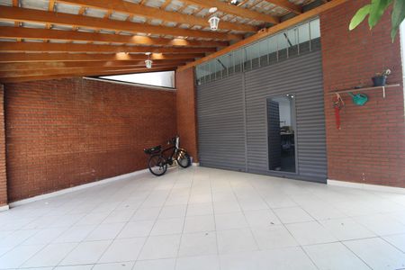 Casa à venda com 480m², 3 quartos e 2 vagasGaragem