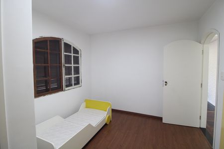 Casa à venda com 480m², 3 quartos e 2 vagasSuíte